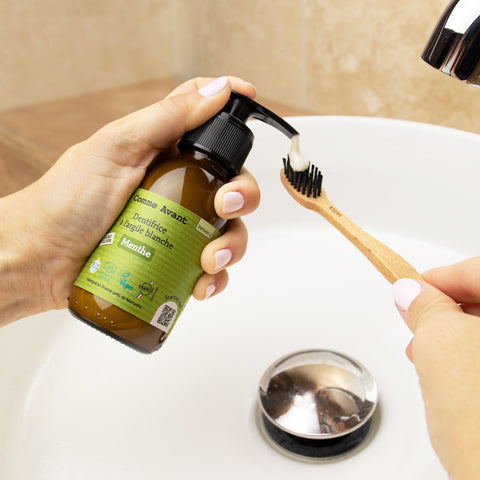 Fluor dans les dentifrices naturels et bio : pourquoi cet actif reste essentiel même en formule green ?