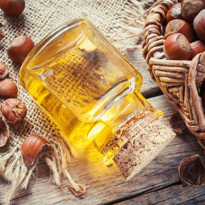 Les bienfaits de l'huile de noisette pour les cheveux