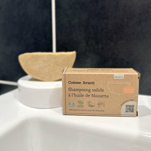 Shampoing solide à l'huile de noisette comme avant