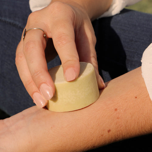 Crema solida e lenitiva per pelli sensibili