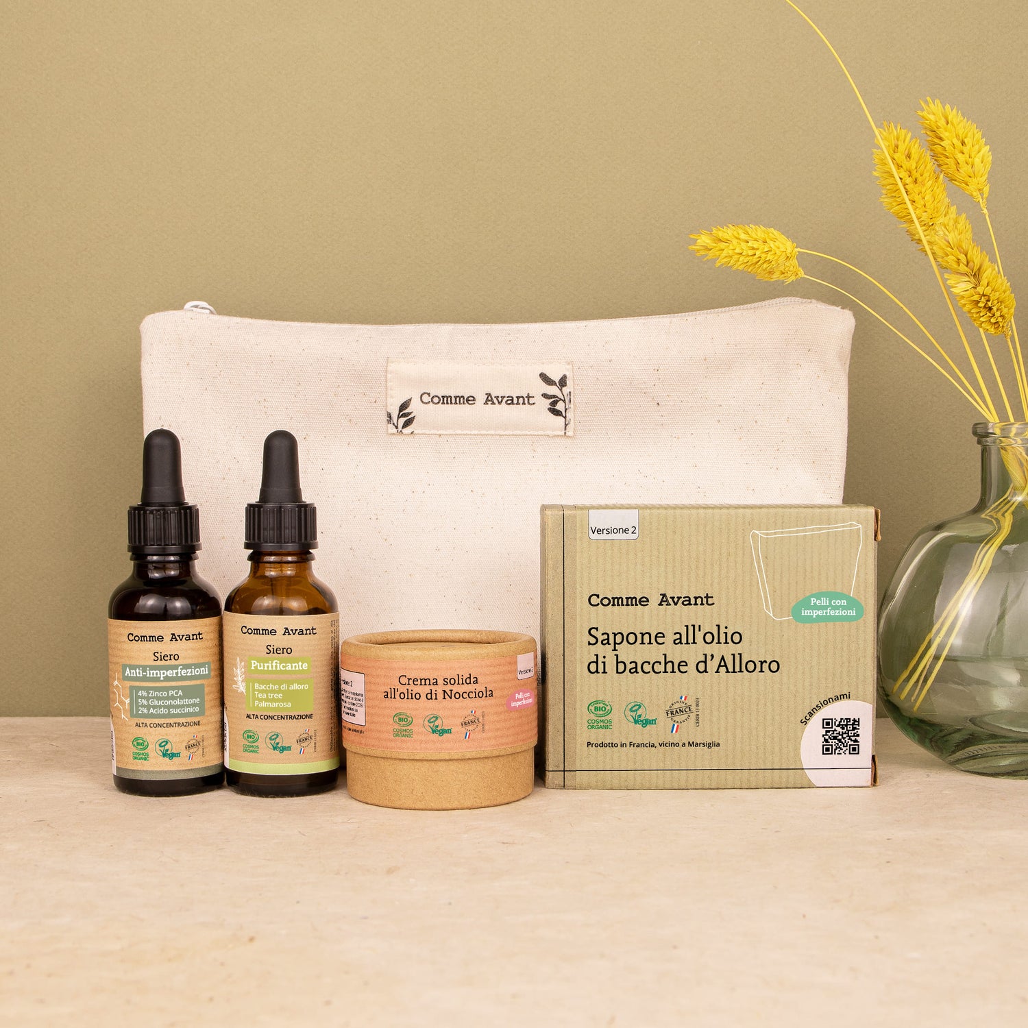 Skincare routine biologica per pelli grasse e tendenza acneica