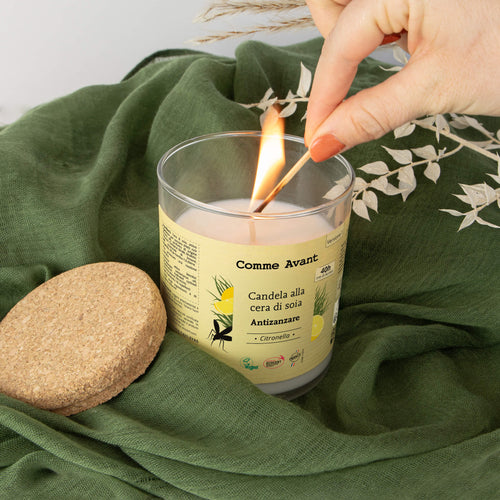 Candela alla cera di soia con citronella